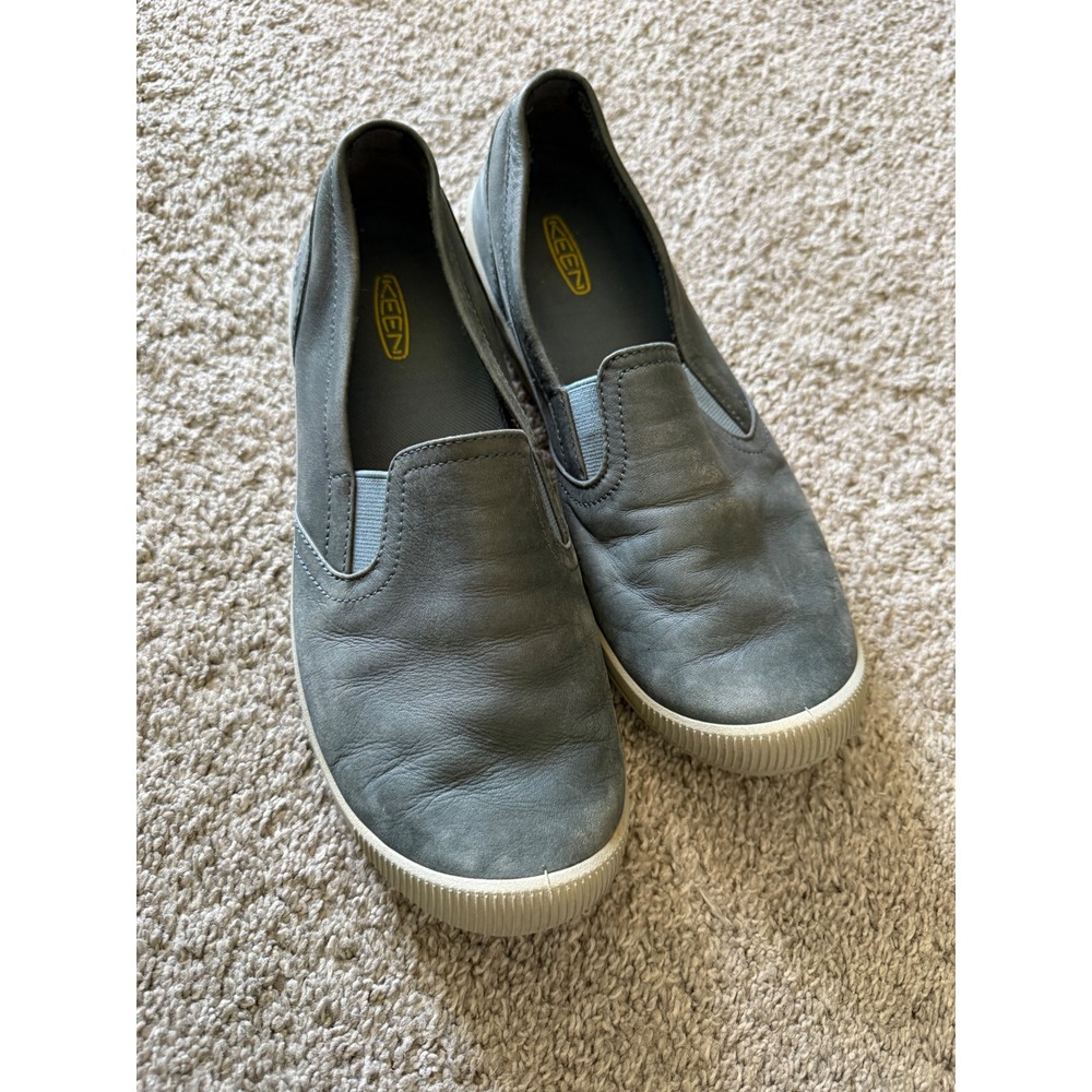 Keen Kaci II Slip On Grey Leather Loafers Womens 9 Casual Walking Shoes 1020499